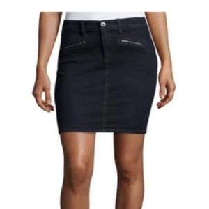 0023 Tommy Hilfiger Vintage Y2K Denim Mini Skirt